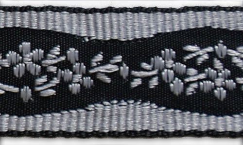 3/4" Black & White Floral Medallions Woven Ribbon