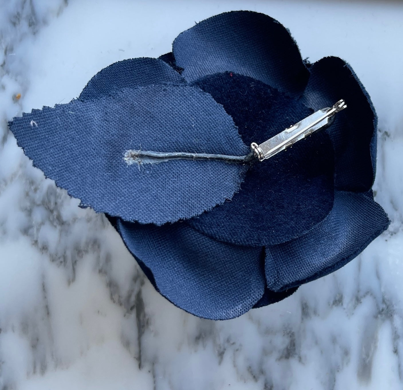 CAMELLIA ダークブルーリング Blue Titanium Orchid Ring – Graziela