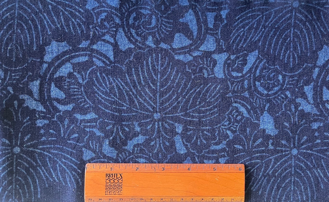 Scattered Leaves Traditional Tsutsugaki Indigo Cotton (Made in Japan)