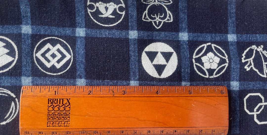 Checkered Objects Traditional Tsutsugaki Indigo Cotton (Made in Japan)