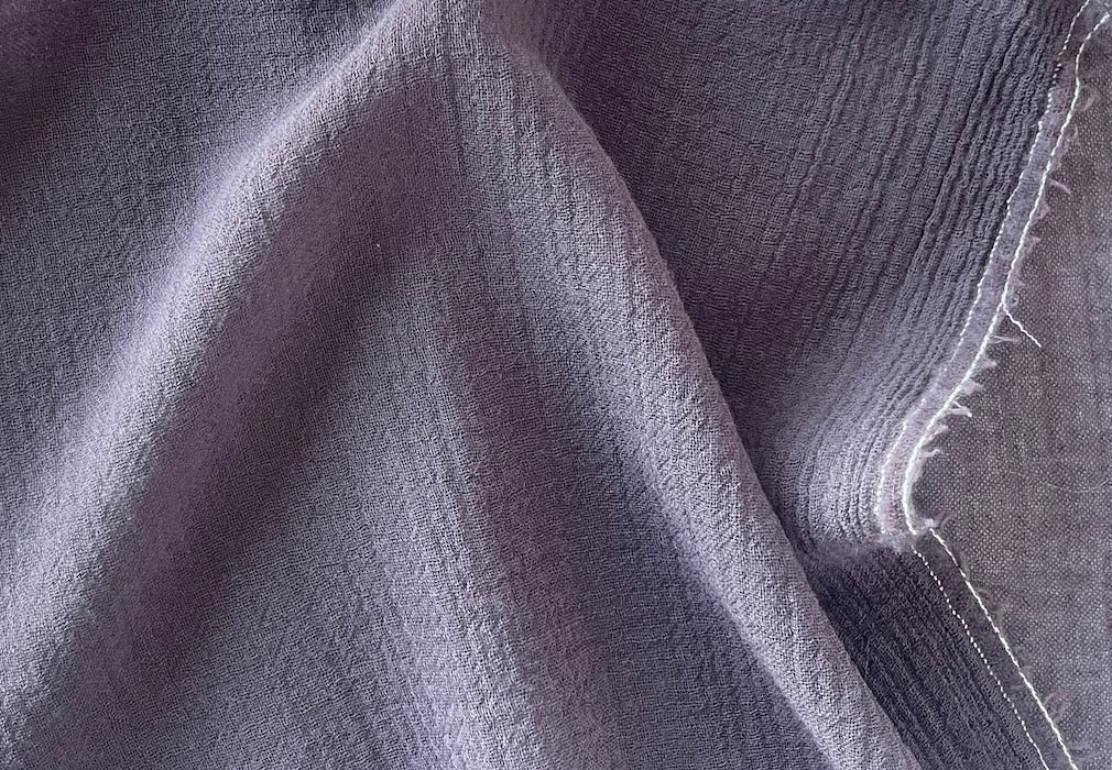 小物 ArgueSQUARE WOOL GAUZE STOLE GRAGE-CHECK Semi-Sheer Rosy Wenge Crinkled Wool Gauze (Made in Italy) – Britex
