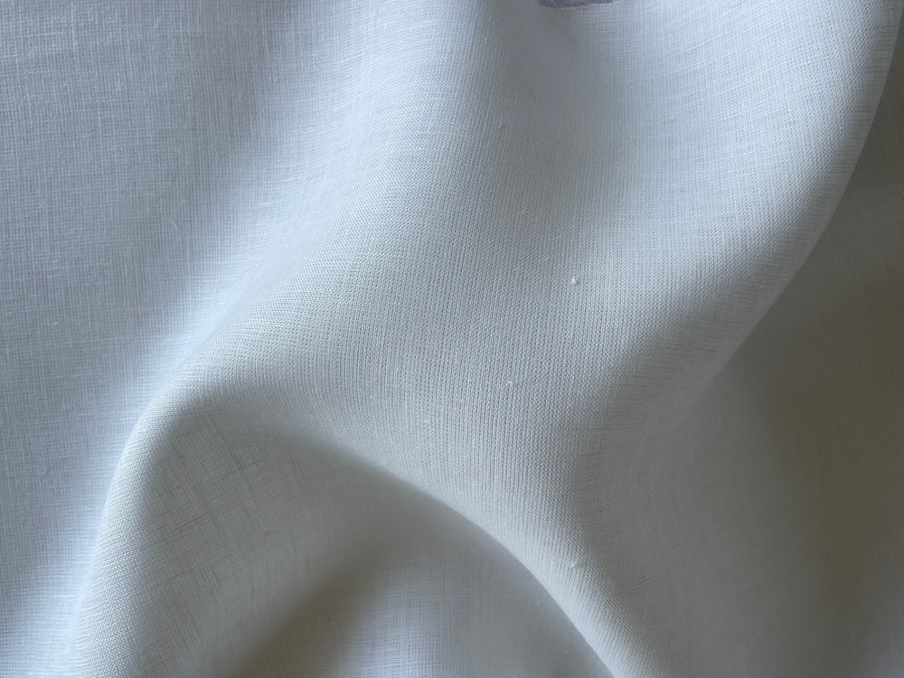 Semi-Sheer Ivory Chiffon Handkerchief Linen (Made in Poland)