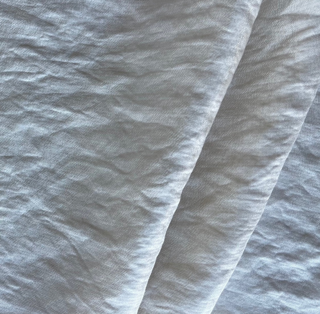 Mid-Weight Off-White Subtly Metallic Crinkled Cotton Blend Double-Cloth