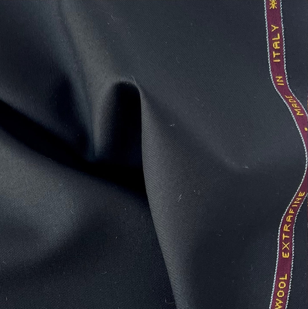 Lighter-Weight Onyx Selvedged Super 150s Wool Suiting (Made in Italy)