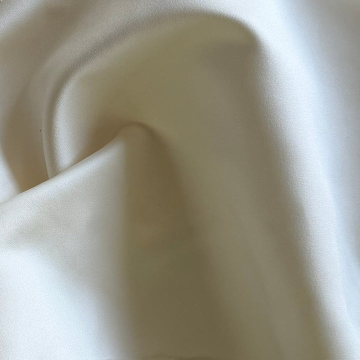 Moonlight Ivory Delustered Polyester Duchess Satin (Made in Italy)