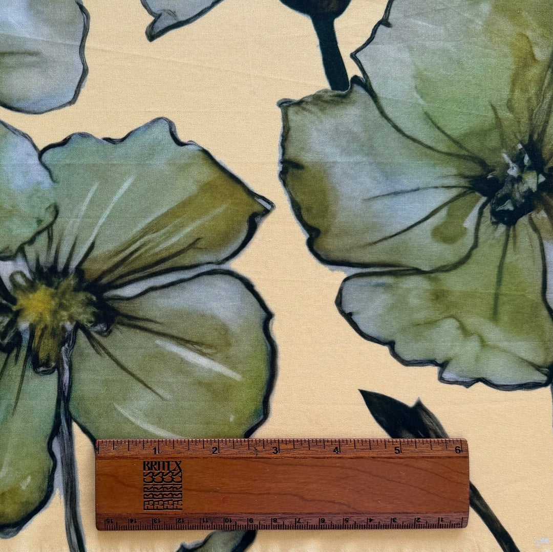 Dramatic Large-Scale Soft Olive Cosmos Cotton Sateen (Made in Italy)