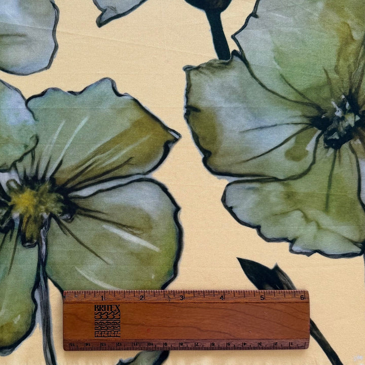 Dramatic Large-Scale Soft Olive Cosmos Cotton Sateen (Made in Italy)