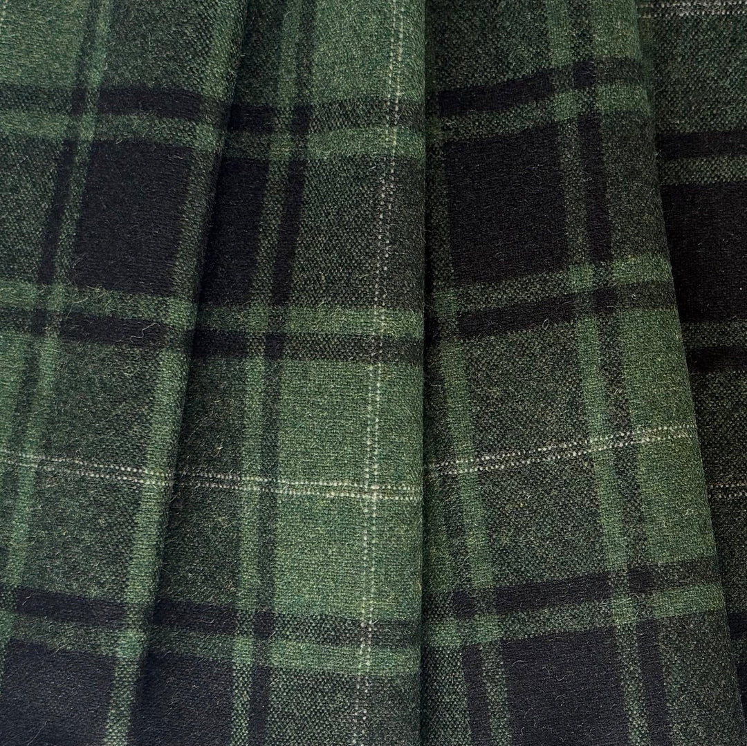 Mid-Weight Designer Pine Forest Green Plaid Wool Blend (Made in Italy)