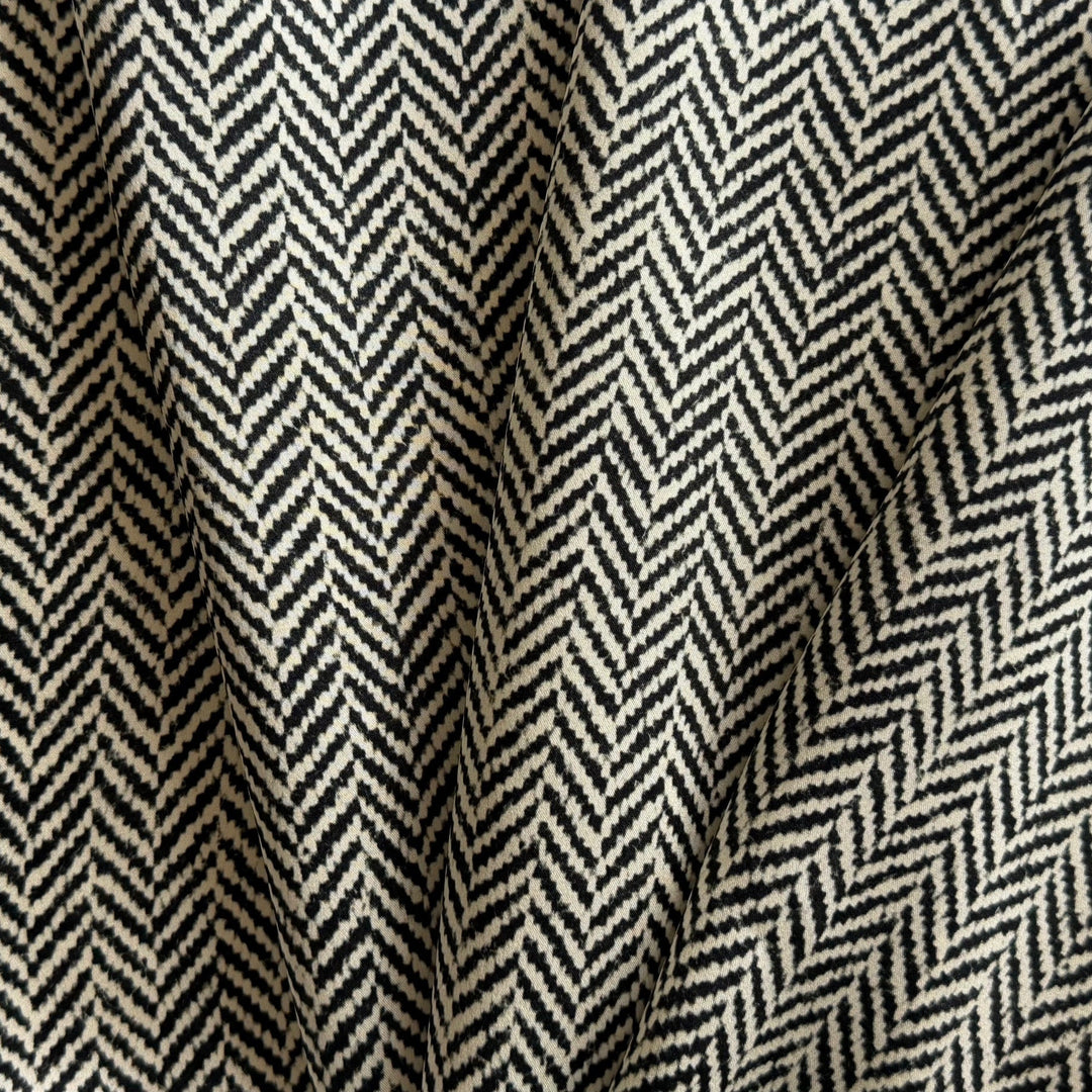 Glamorous Trompe-l'œil Herringbone Silk Satin Charmeuse (Made in Italy)