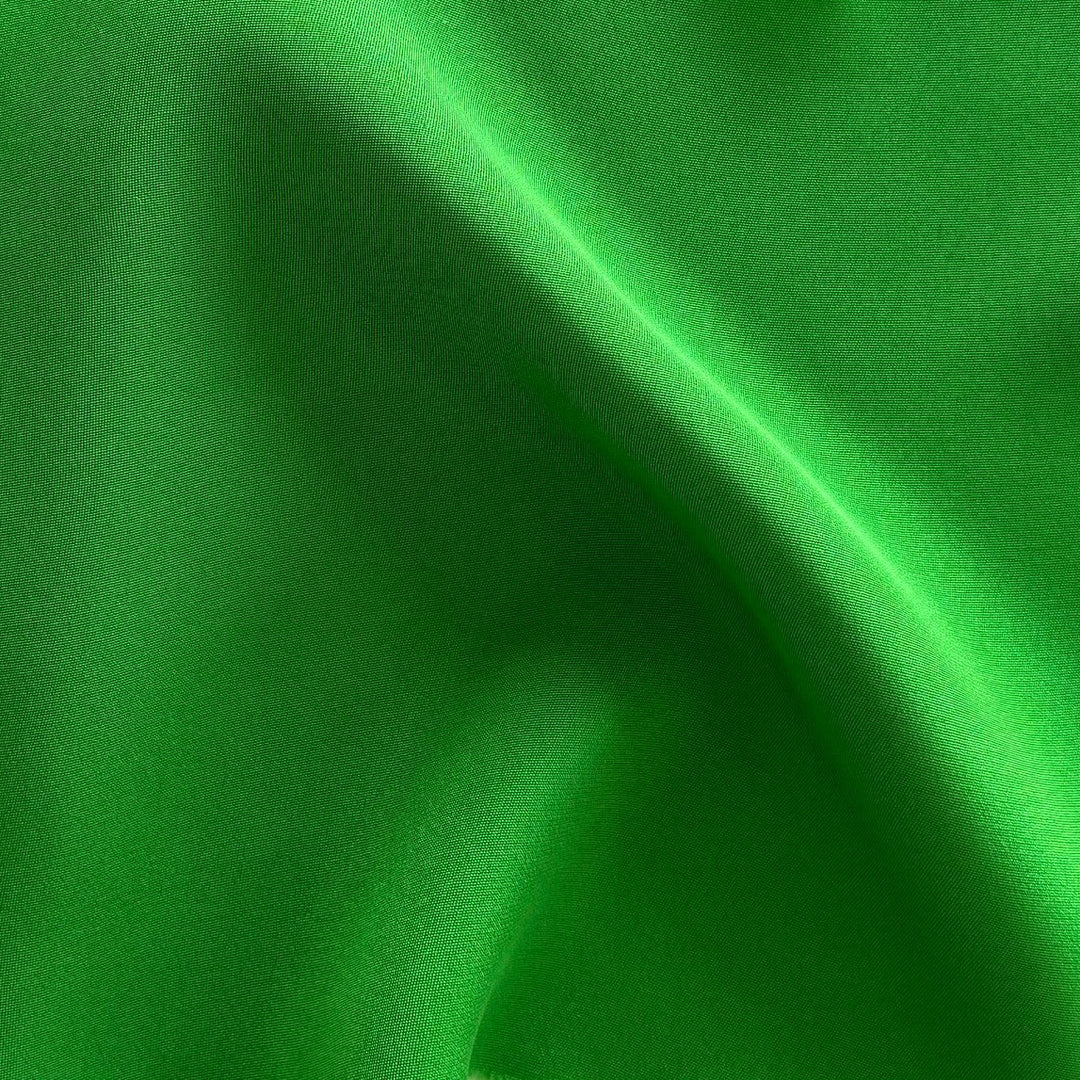 Saturated Emerald Green 3-Ply 30 Mumme Silk Crepe (Made in Korea)