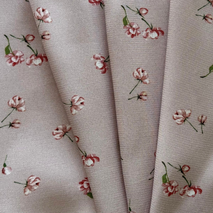 Sweet Tumbling Blooms Mauve Rayon Viscose Challis (Made in Italy)