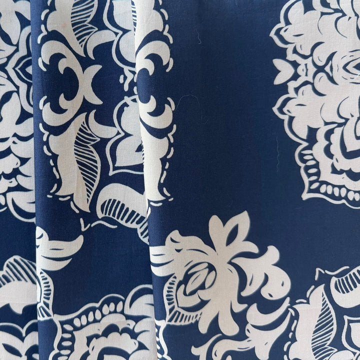 7" Double Border Print - Large-Scale Navy & Cream Medallions Cotton Poplin (Made in Italy)