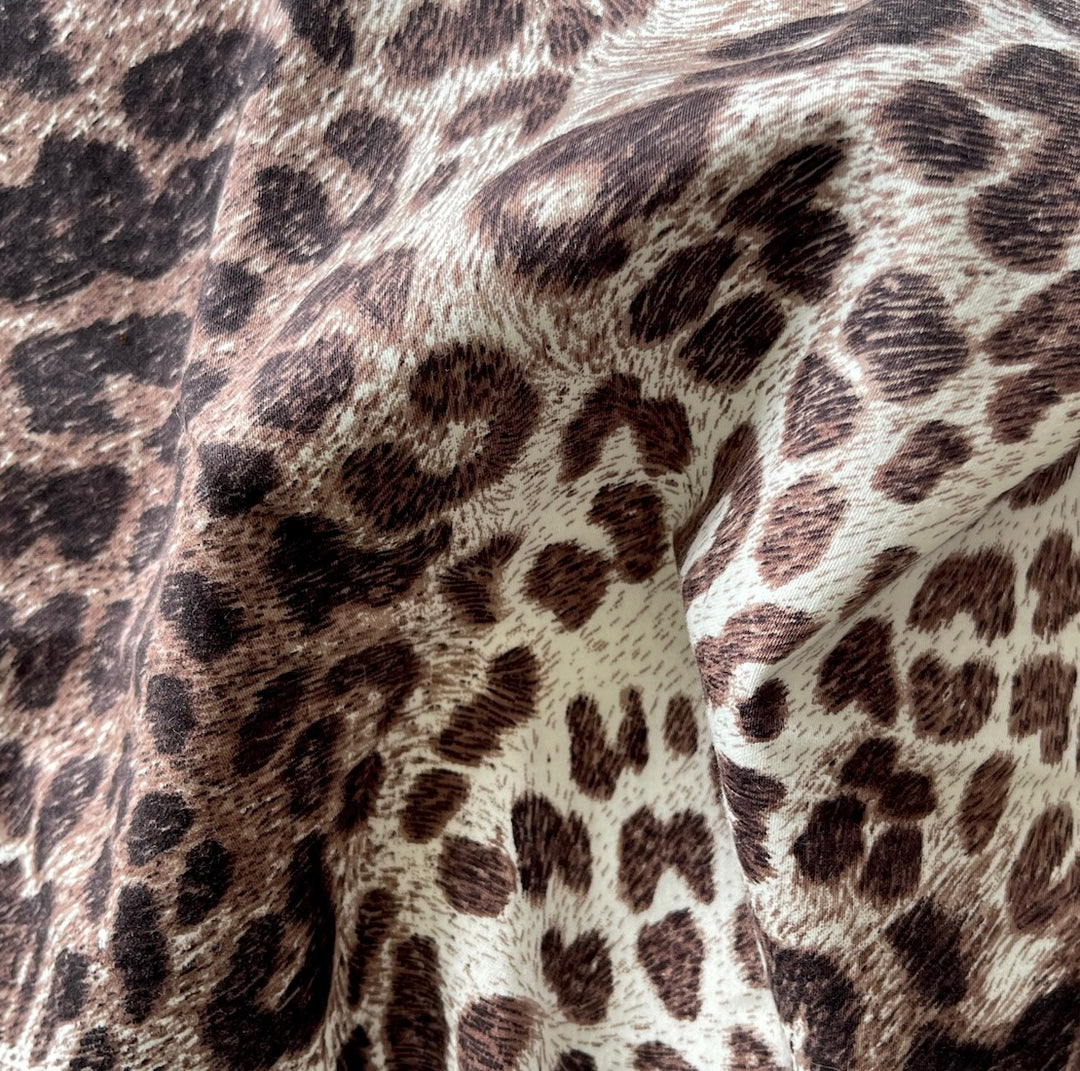 Mid-Weight Growl-tastic Cheetah Stretch Cotton Sateen (Made in Italy)