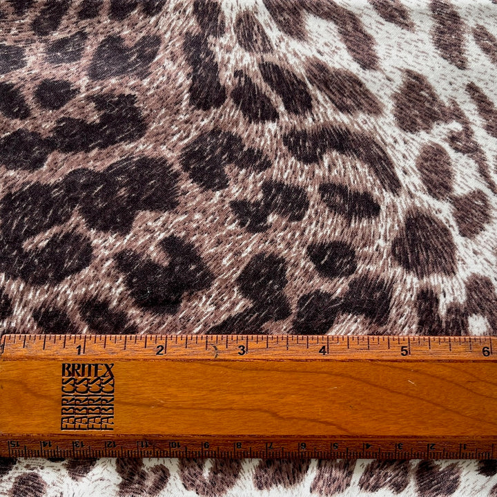 Mid-Weight Growl-tastic Cheetah Stretch Cotton Sateen (Made in Italy)