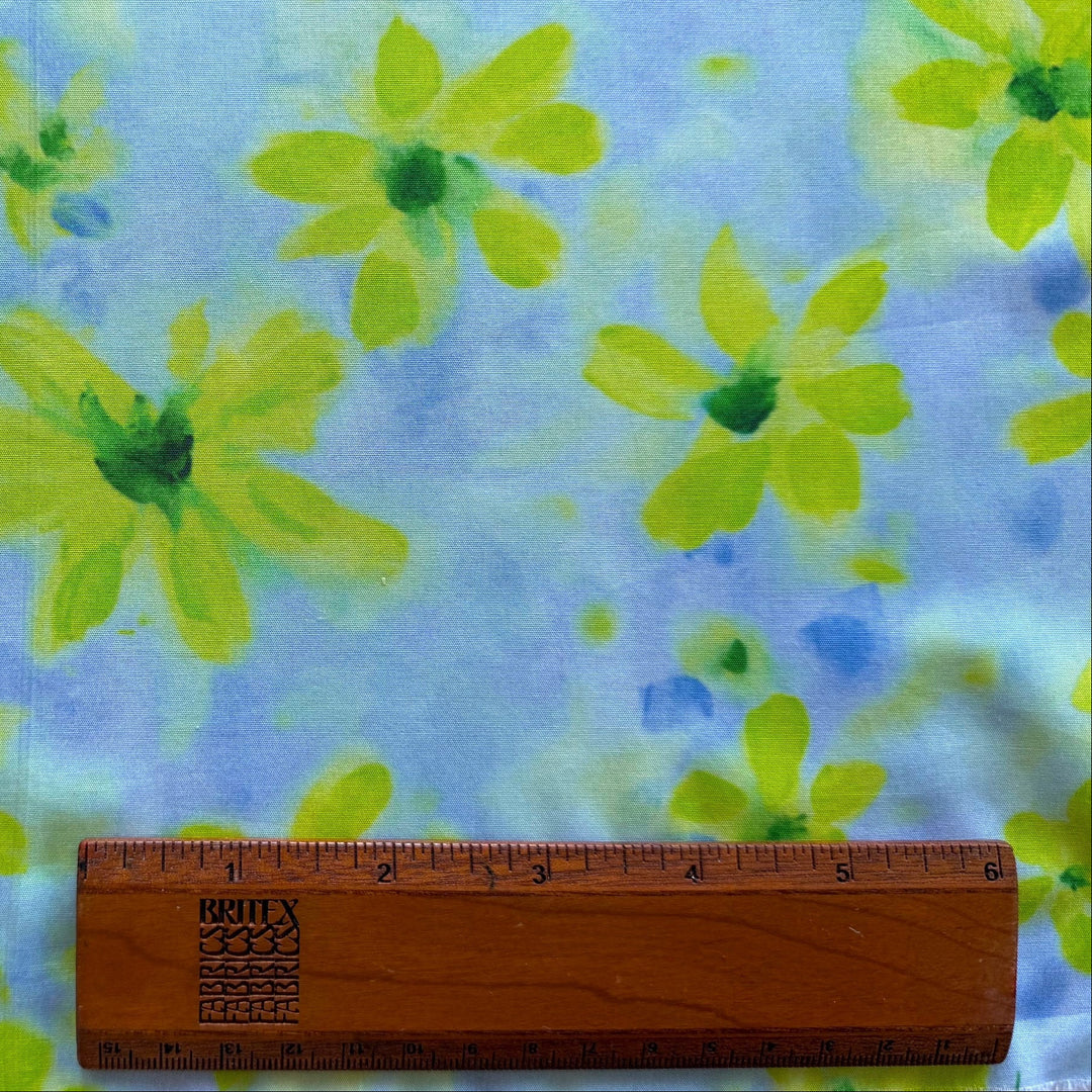 Acid Green Daisies on Sky Blue Crisp Cotton Poplin (Made in Italy)