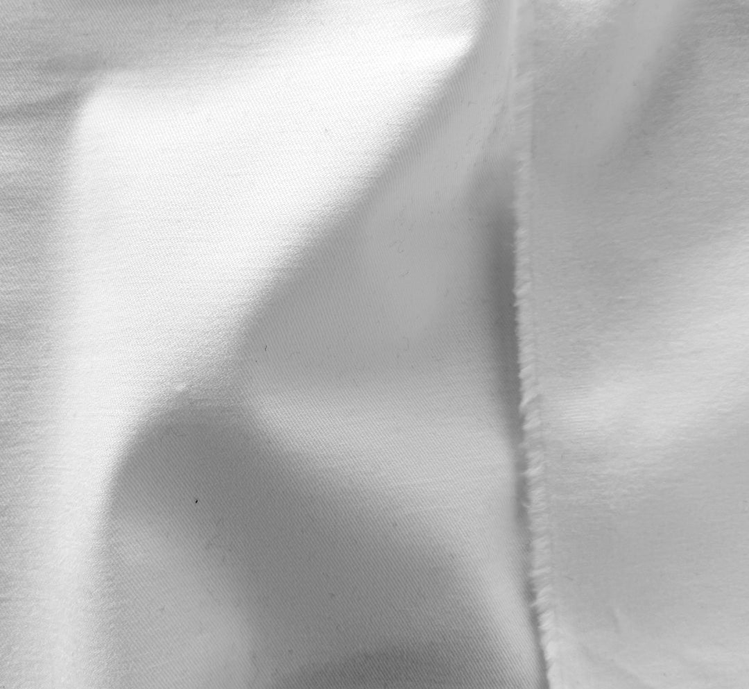Mid-Weight Marshmallow White Stretch Cotton Twill (Made in Italy)