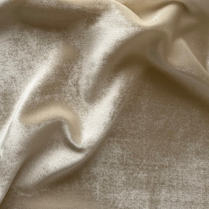 Elegant Clotted Cream & Gold Silk Blend Velvet (Made in Italy)