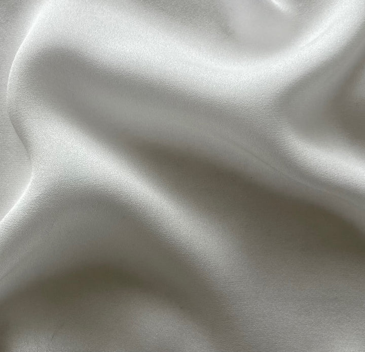 Semi-Sheer Off White Silk Crepe Georgette (Made in Italy)
