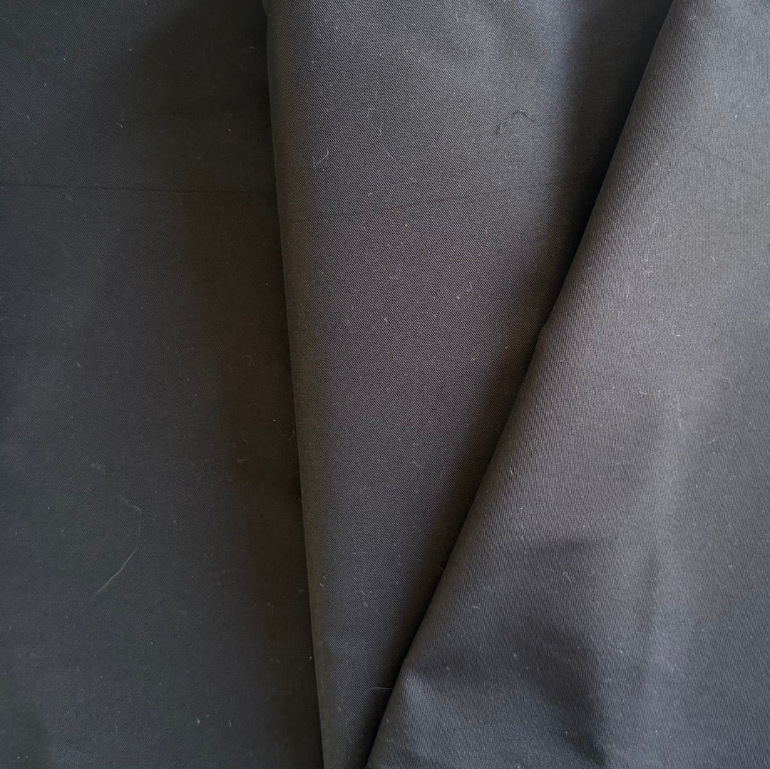 Mid-Weight Crow Wings Black Structured Polyester Taffeta