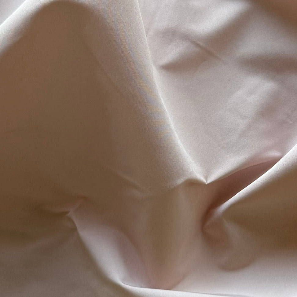 Mid-Weight Faint Blush Polyester Taffeta (Made in Japan)
