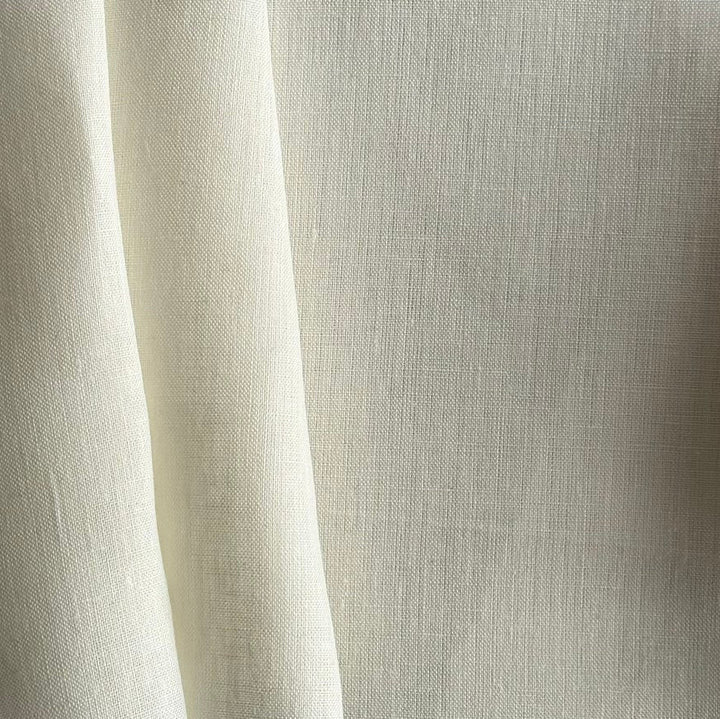 Mid-Weight Moonlit Ivory Linen (Made in Poland)