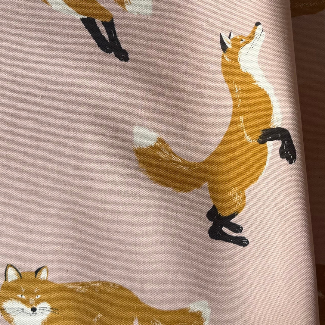 Foxes on Blush Lighter Weight Cotton Canvas (Made in Japan)