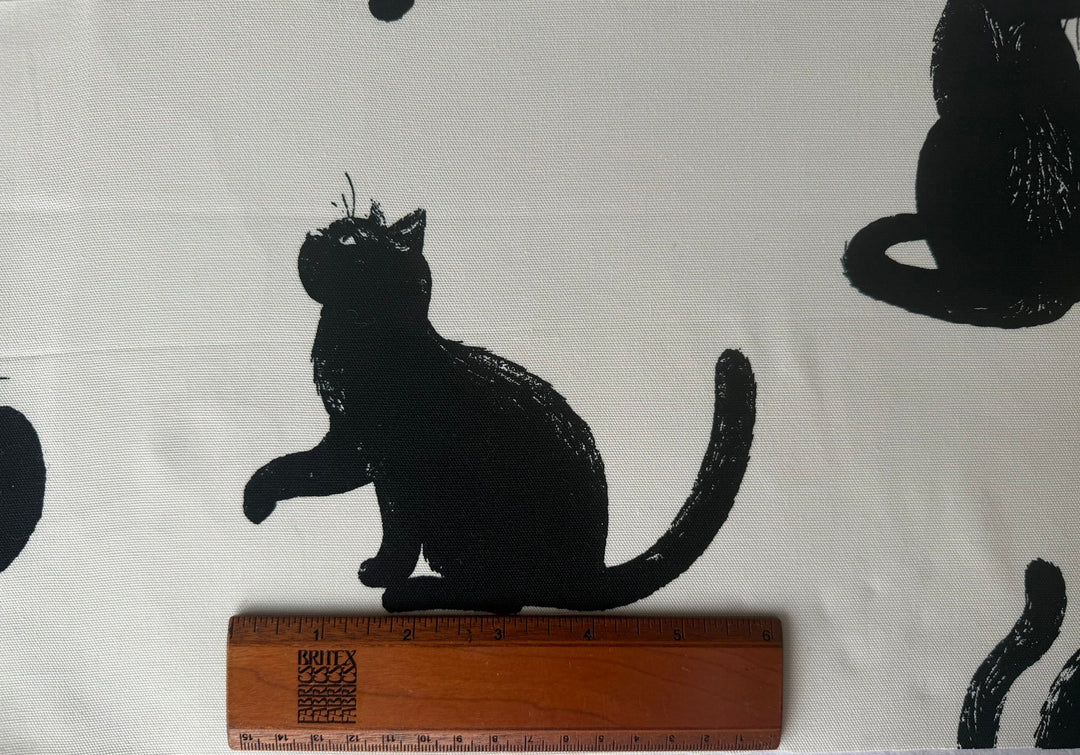 Blackboard Art Cats Quilting Cotton (Made in Japan)