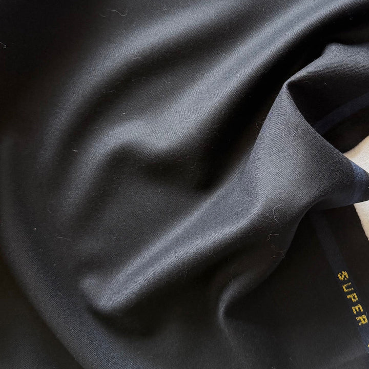 Kiton Classic Deepest Navy Super 120s Selvedged Wool Flannel Suiting  (Made in England)