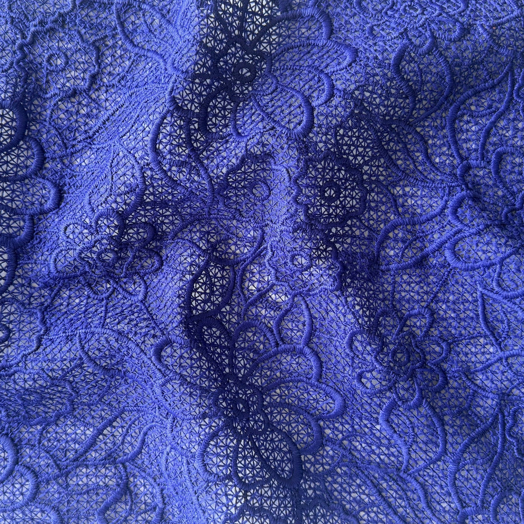 Tahari Iris Embroidered Scalloped Lace Fabric (Made in Korea)
