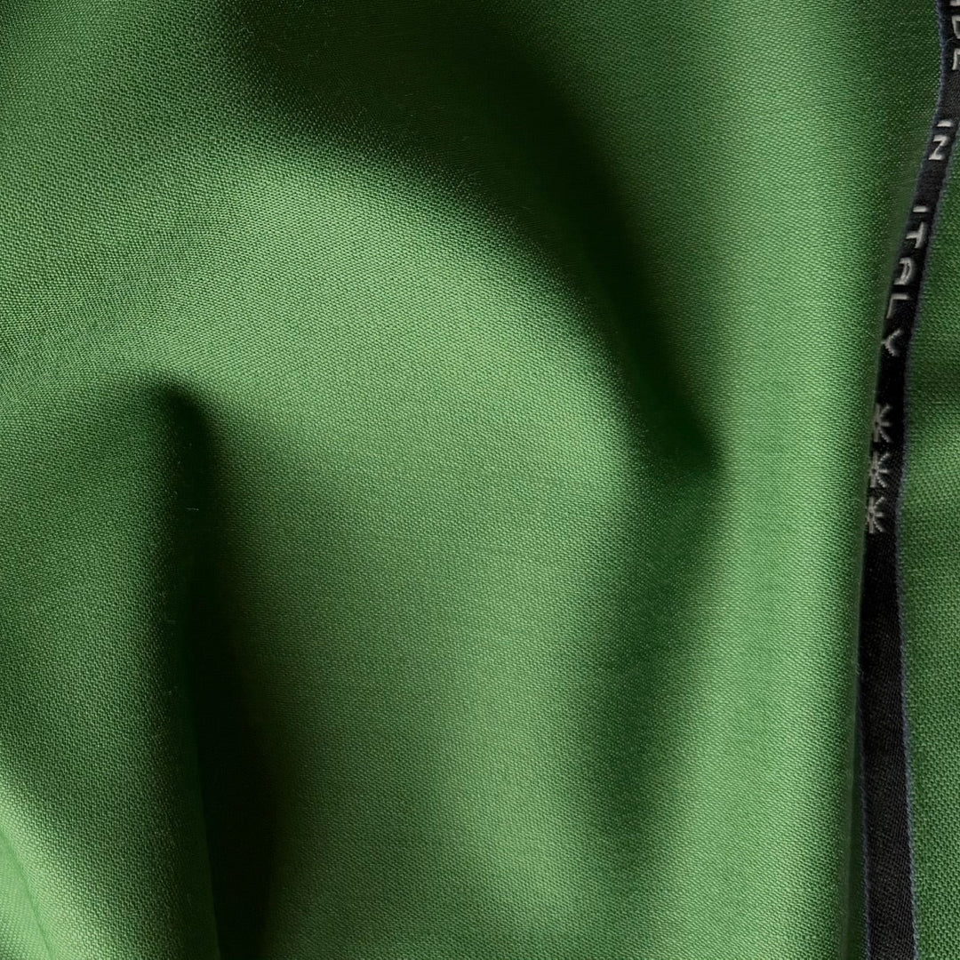 Mid-Weight Rich Granny Smith Apple Green Selvedged Stretch Wool Suiting (Made in Italy)