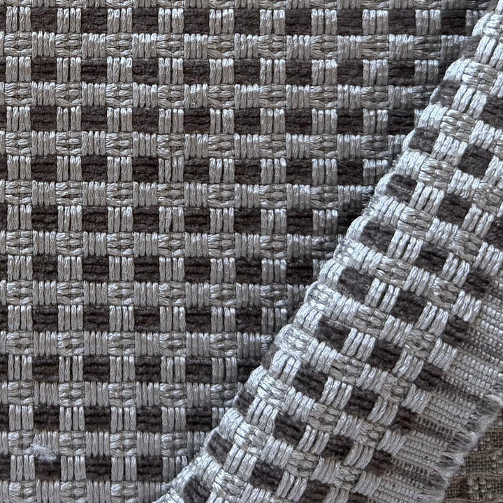 Mid-Weight Platinum & Slete Gray Interwoven Checks Cotton Blend (Made in India)