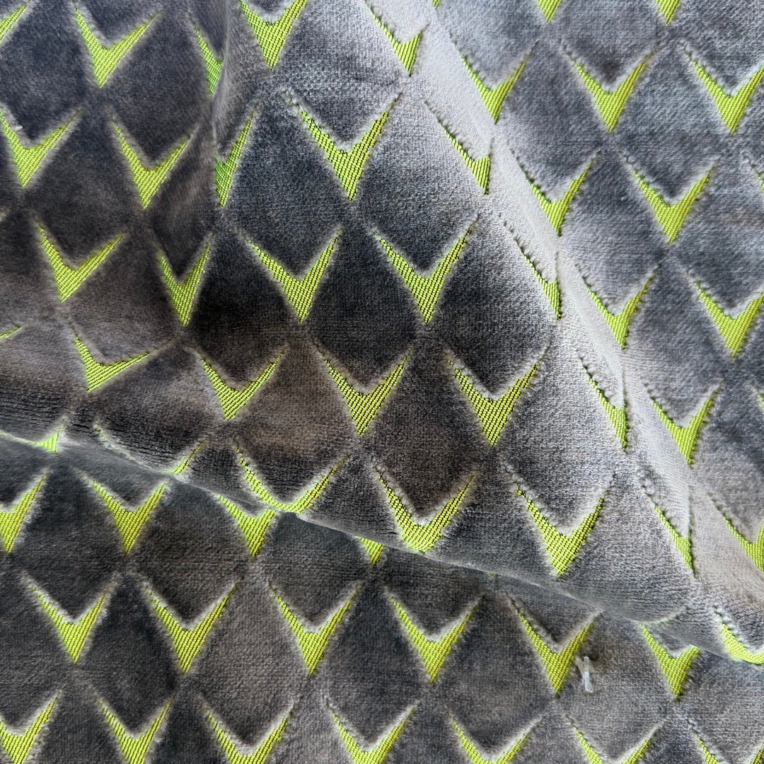 High-End Cut Velvet Silvery Diamond Kites Rayon Blend (Made in Italy)