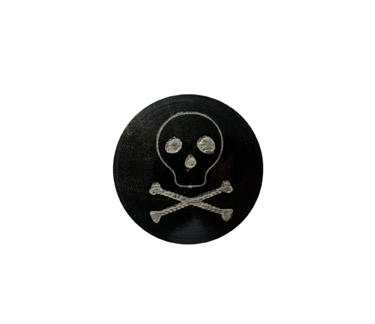 13/16" Skull & Crossbones Midnight Brown Horn Button (Made in Spain)