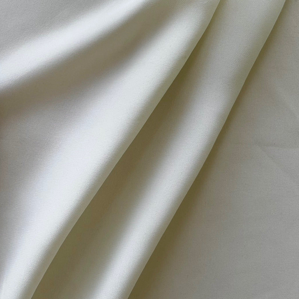 Pale Seafoam Spray Silk Crepe (Made in Italy)