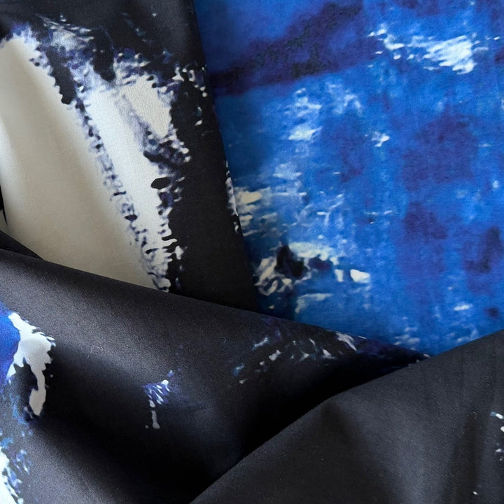 Ultramarine Abstraction Crisp Cotton Poplin (Made in Italy)