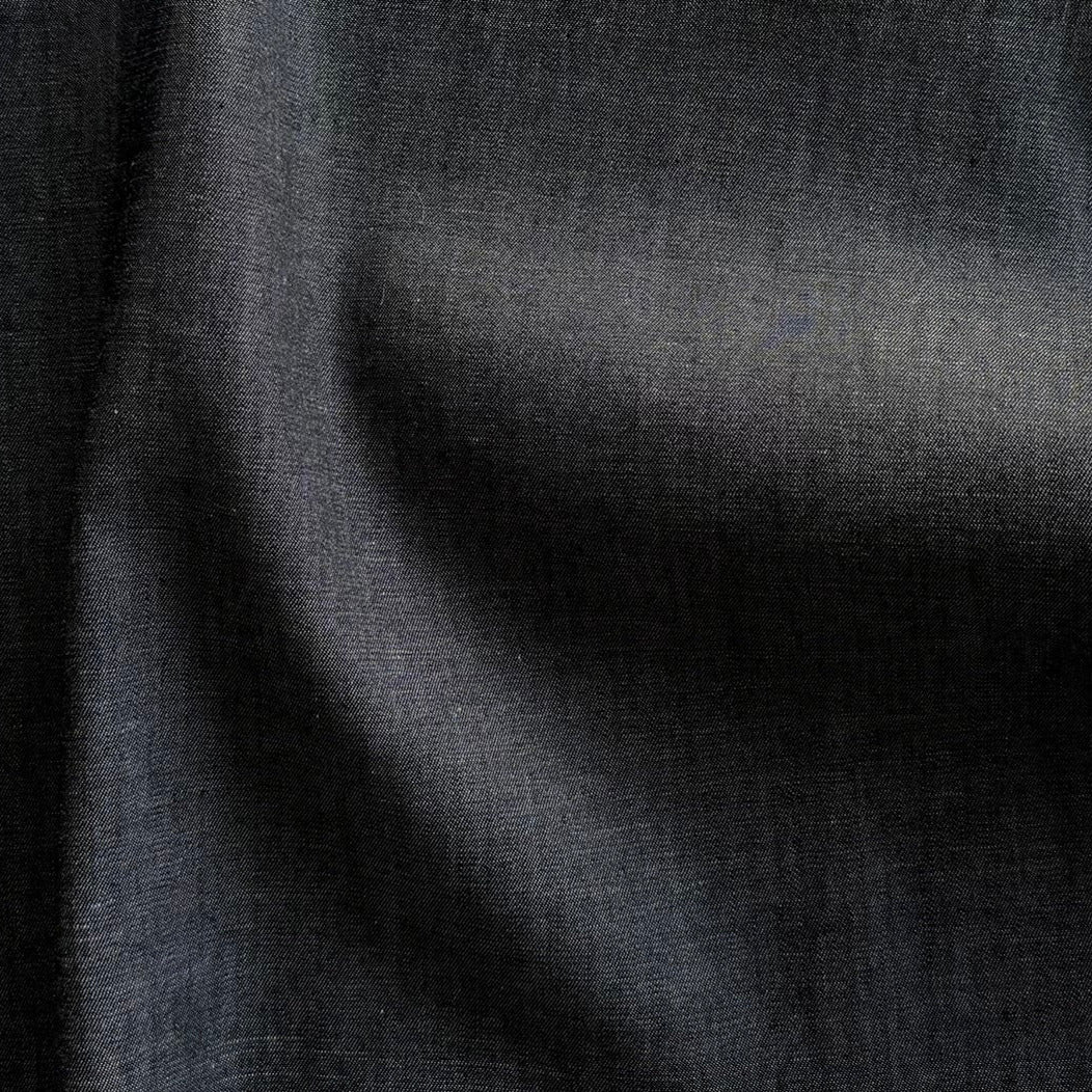 Lighter-Weight Black Cotton Chambray Shirting (Made in Italy)