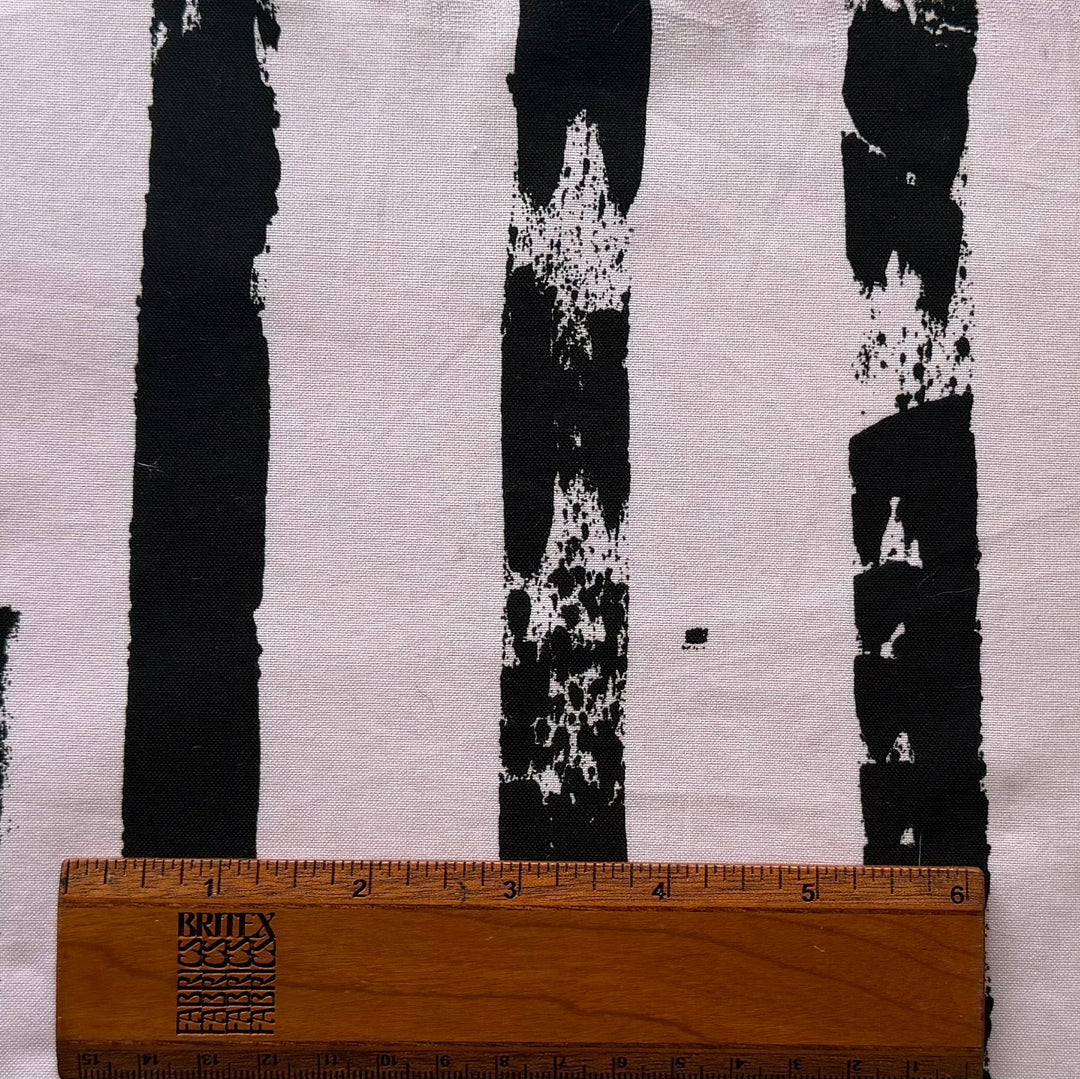 Ink Strokes on Lavender Blush Cotton (Made in Italy)