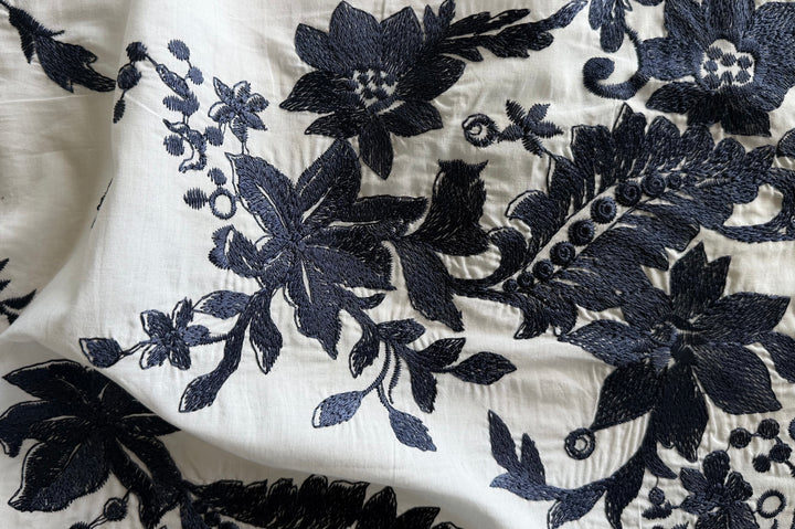 Couture Elegant Navy Embroidered Arabesque on White Cotton Lawn (Made in Italy)