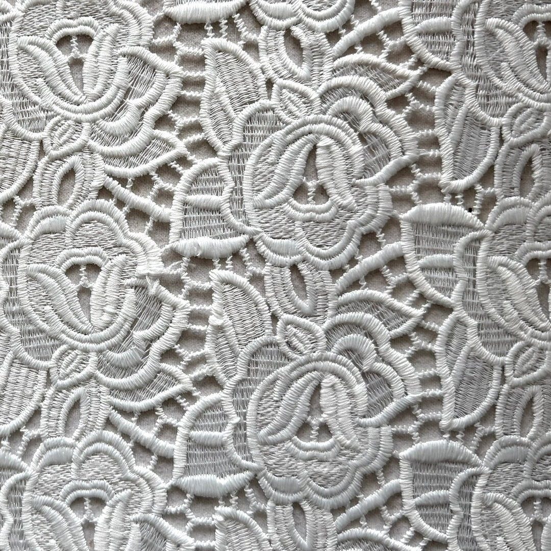 Gucci All-Over Blooms Scalloped Cotton Blend Guipure Lace Fabric (Made in Italy)