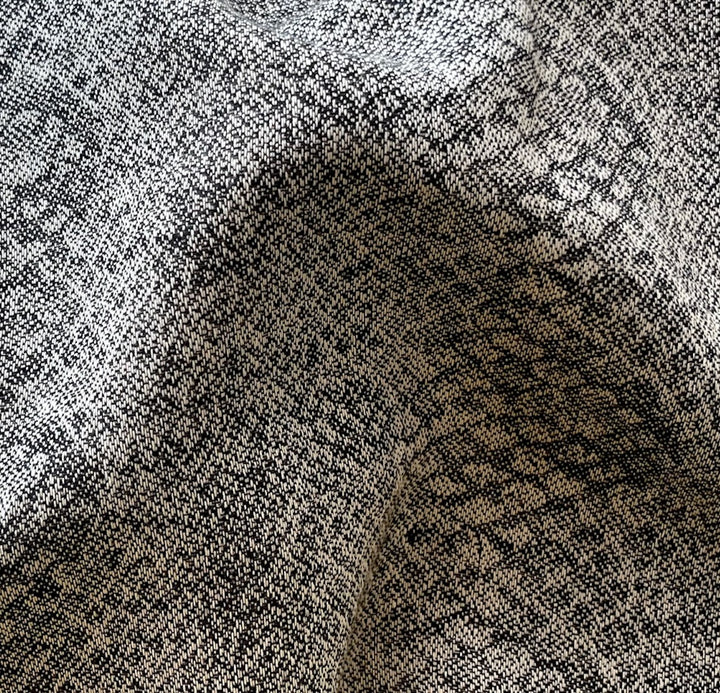 Lighter-Weight Elegant Snakeskin Linen/Cotton Blend (Made in Poland)