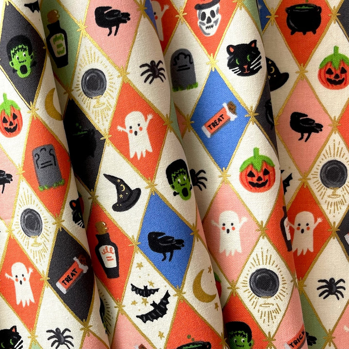 Halloween Argyle Gold Metallic Quilting Cotton (Made in Japan)