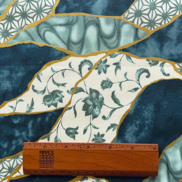 Kintsugi Teal Floral with Gold Metallic Quilting Cotton (Made in Japan)