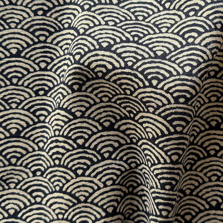 Kasuri Indigo Waves Homespun Quilting Cotton (Made in Japan)