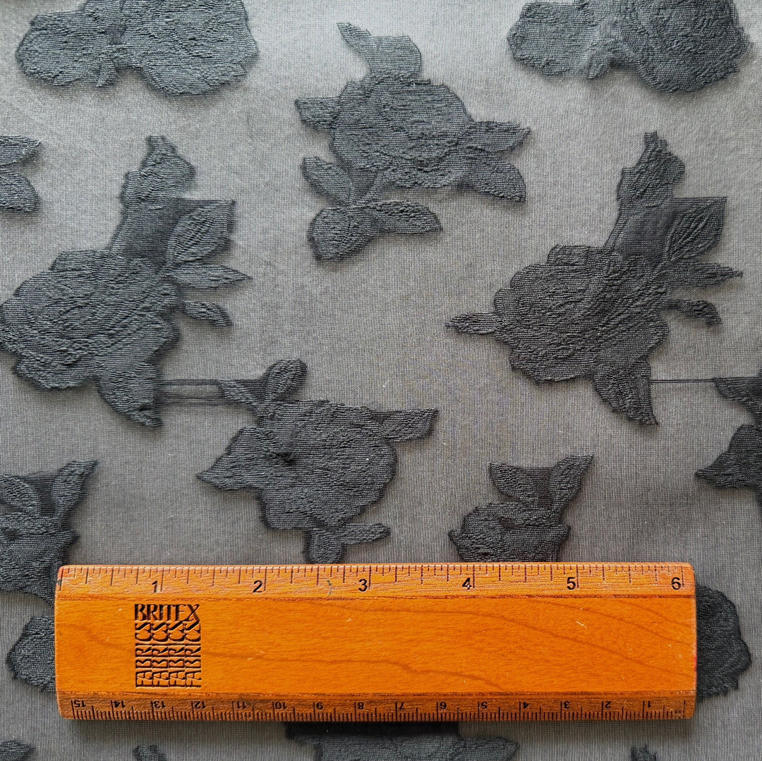 Semi-Sheer Soft Black Roses Silk Jacquard Faconné Organza (Made in Italy)