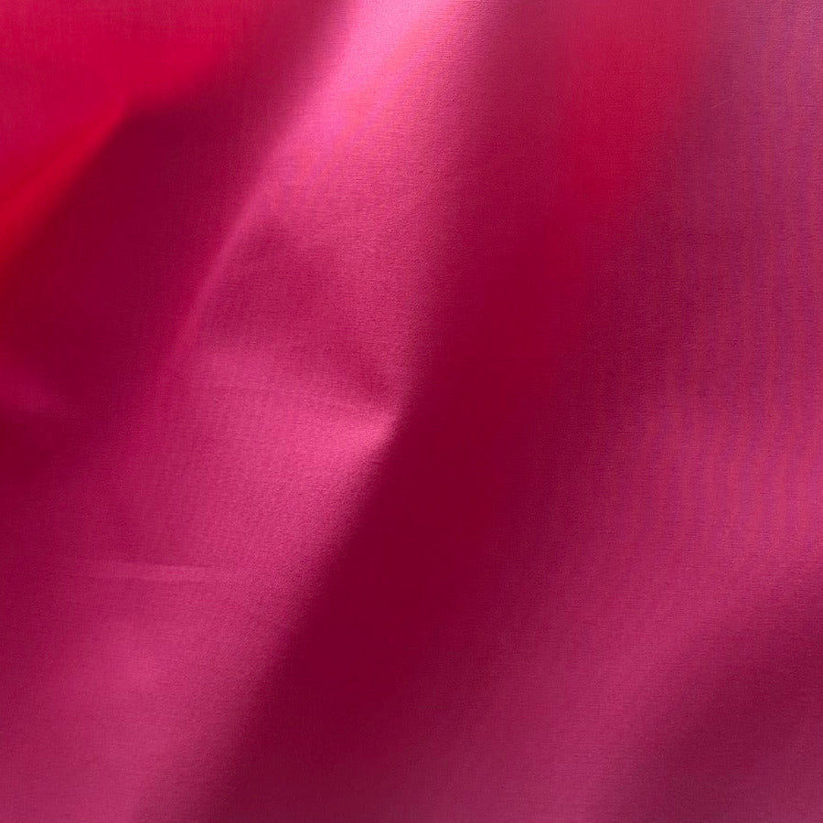 Mid-Weight Hot Pink Crisp Cotton Poplin (Made in Italy)