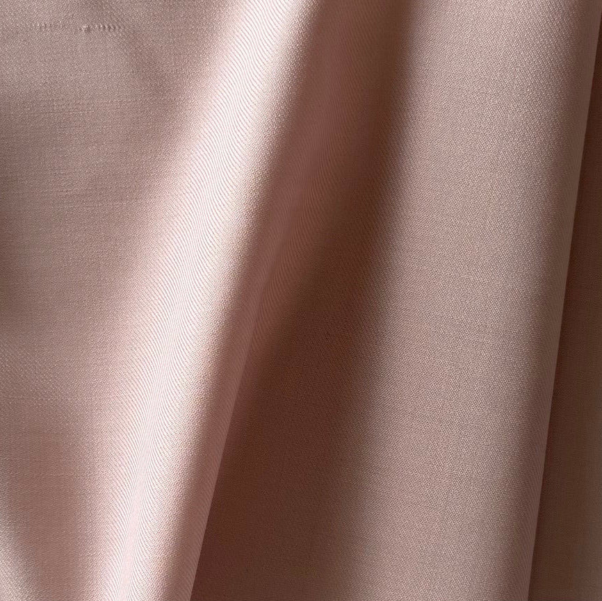 Mid-Weight Gentle Blush Selvedged Virgin Wool Gabardine Twill Suiting (Made in Italy)