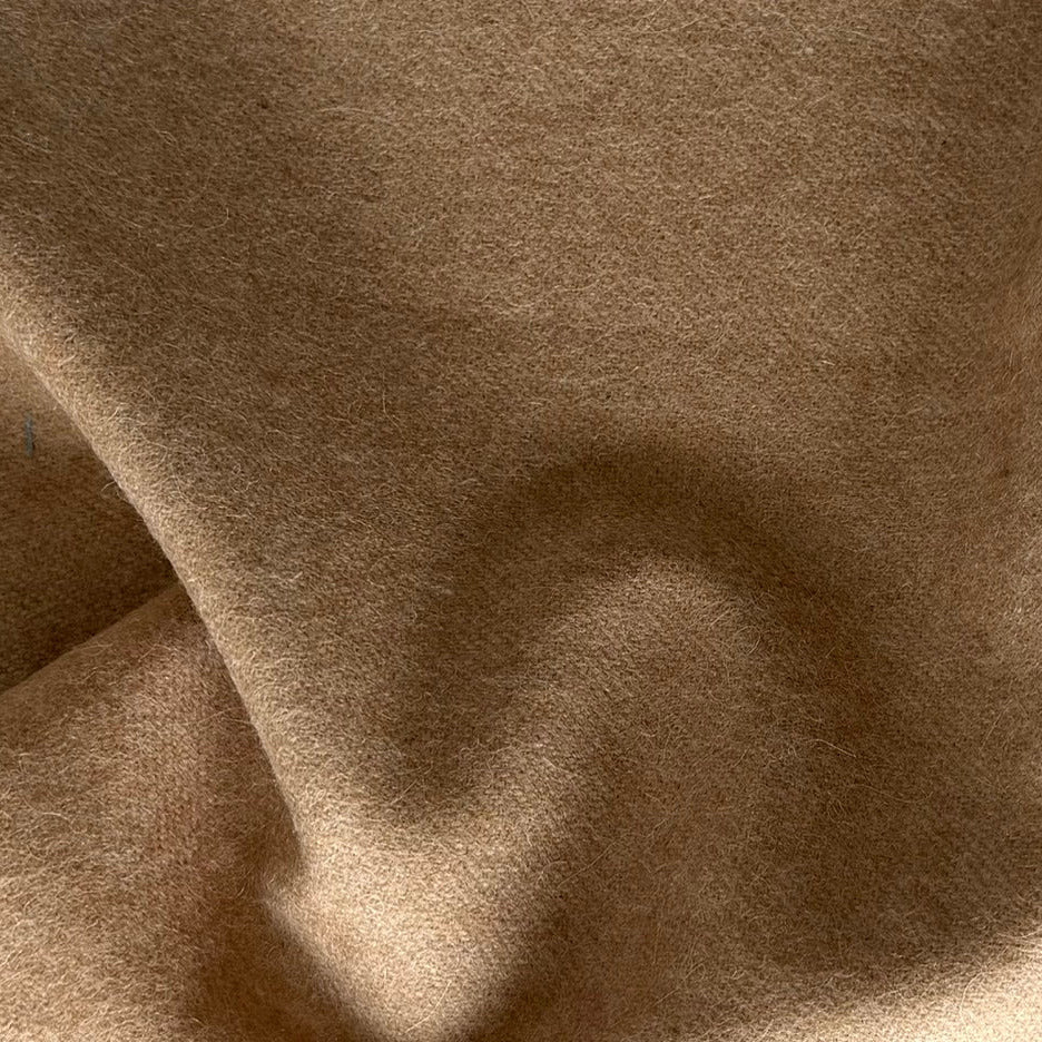 Mid-Weight British Camel Brushed Alpaca Blend Flannel (Made in Italy)