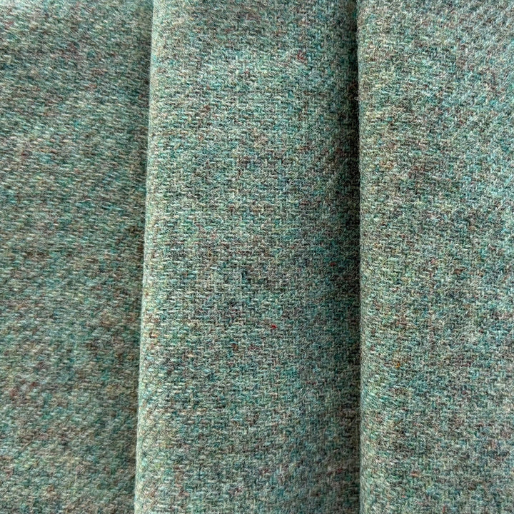 Mid-Weight Handsome Heathered Spruce Green Shetland Wool (Made in Italy)