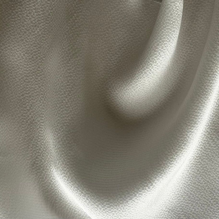 Delicate Stippled White Silk Satin Charmeuse (Made in Italy)