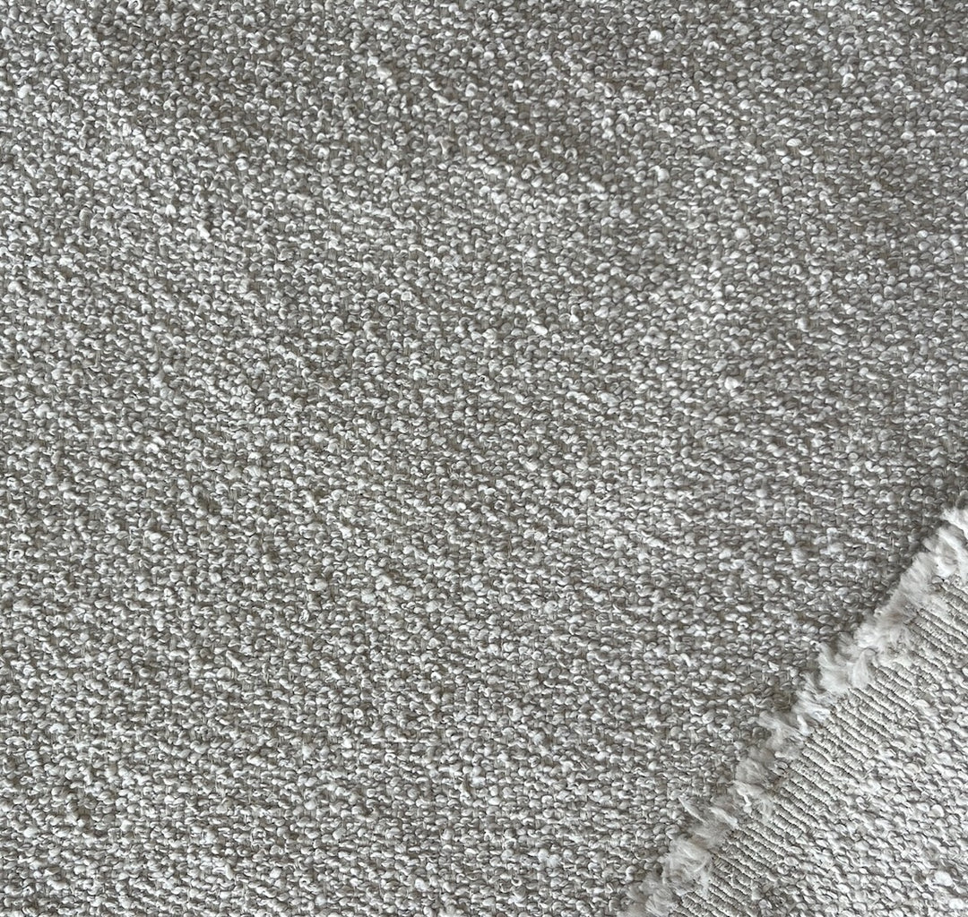Mid-Weight Oyster Shell Polyester Bouclé (Made in Turkey)